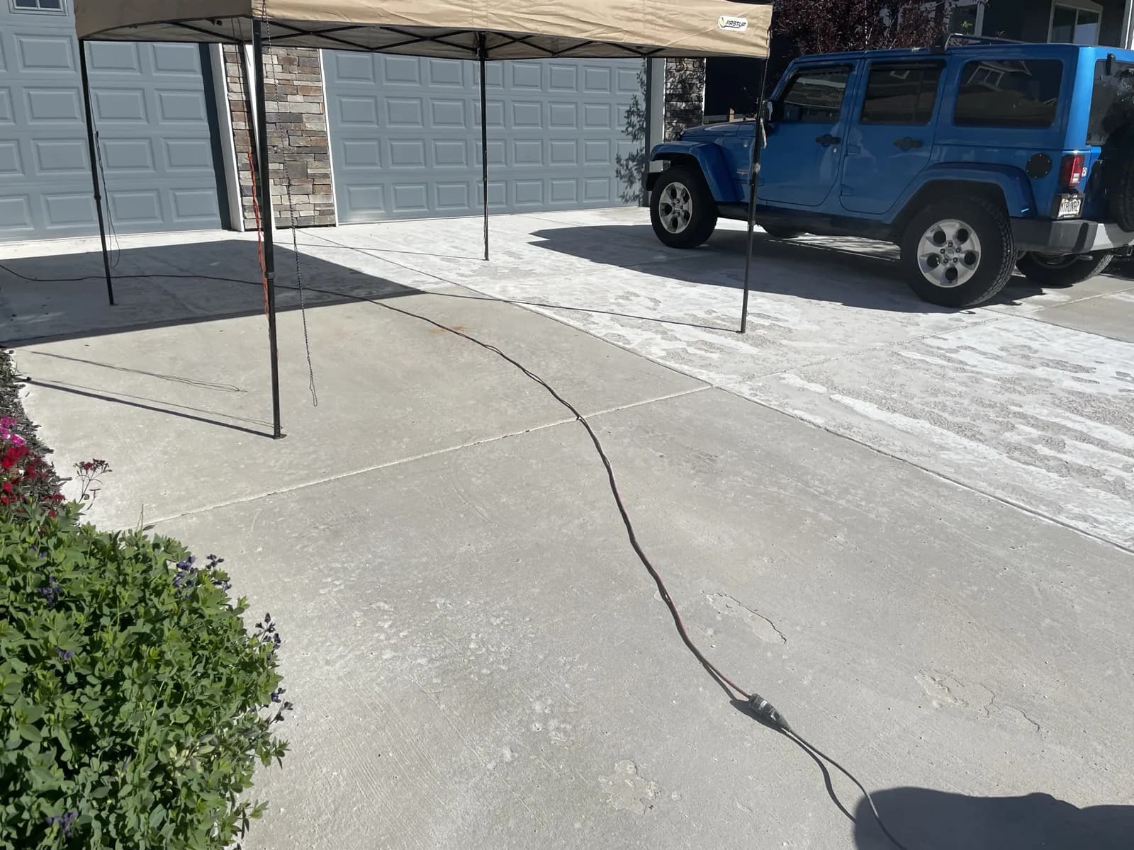 Concrete driveway cleaning and sealing