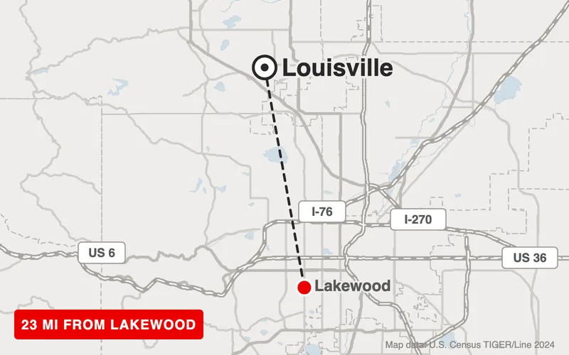 Map from Lakewood to Louisville, Colorado, 23 road miles