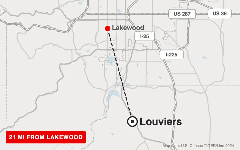 Map from Lakewood to Louviers, Colorado, 21 road miles